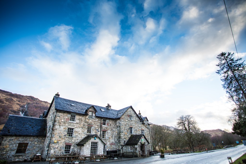 Inverarnan House, today the Drovers Inn. Thanks to Drovers Inn website for this image 